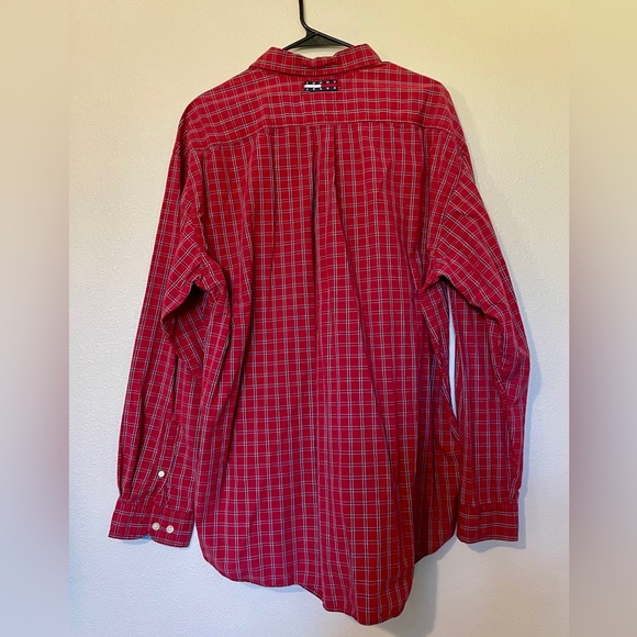 Tommy Hilfiger | Men’s XL Red Plaid Cotton Button-Down Shirt - Picture 3 of 7